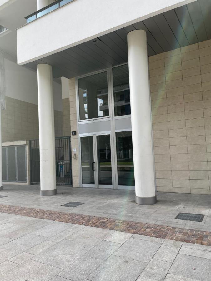 House Promenade Santa Giulia Lejlighed Milano Eksteriør billede